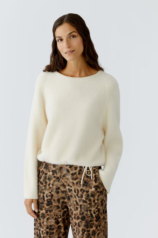 White Pullover Jumper