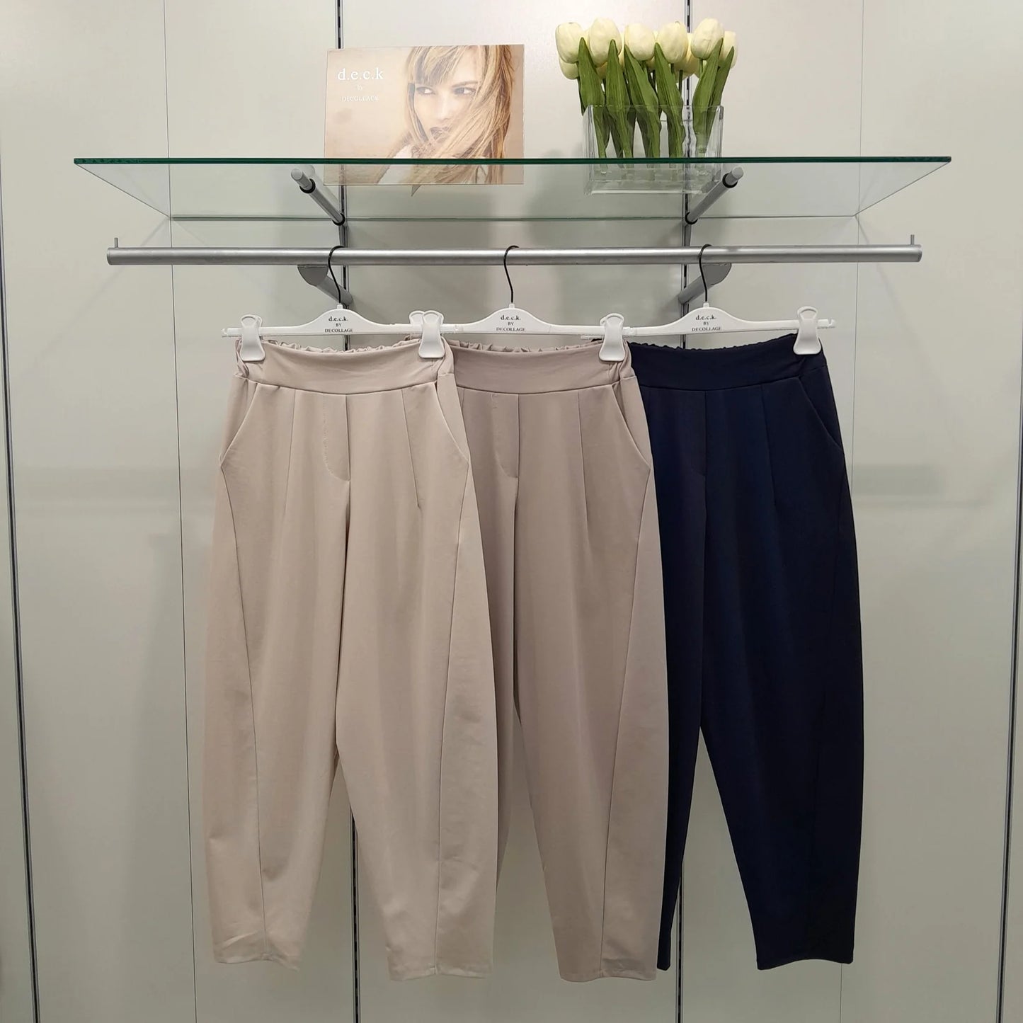 2511 Cotton and Elastane Cropped Barrel Legged Trousers Beige Deck SS25