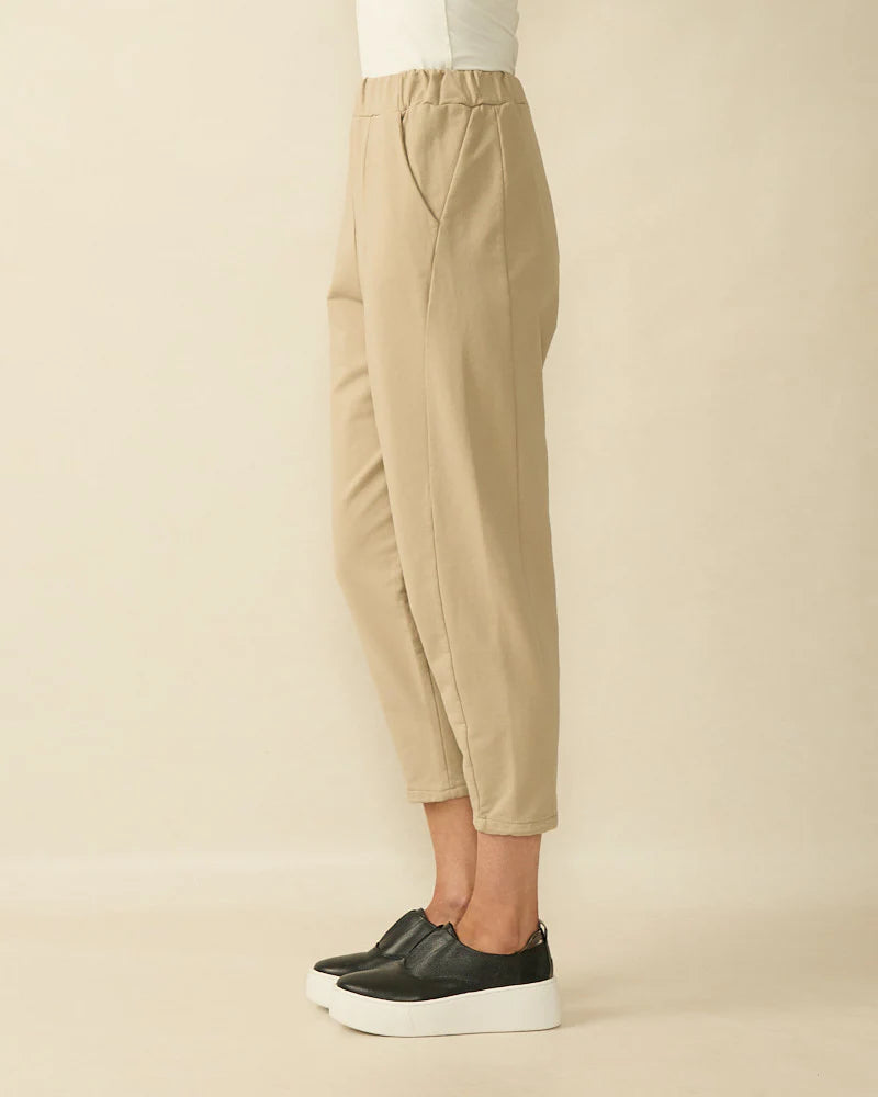 2511 Cotton and Elastane Cropped Barrel Legged Trousers Beige Deck SS25
