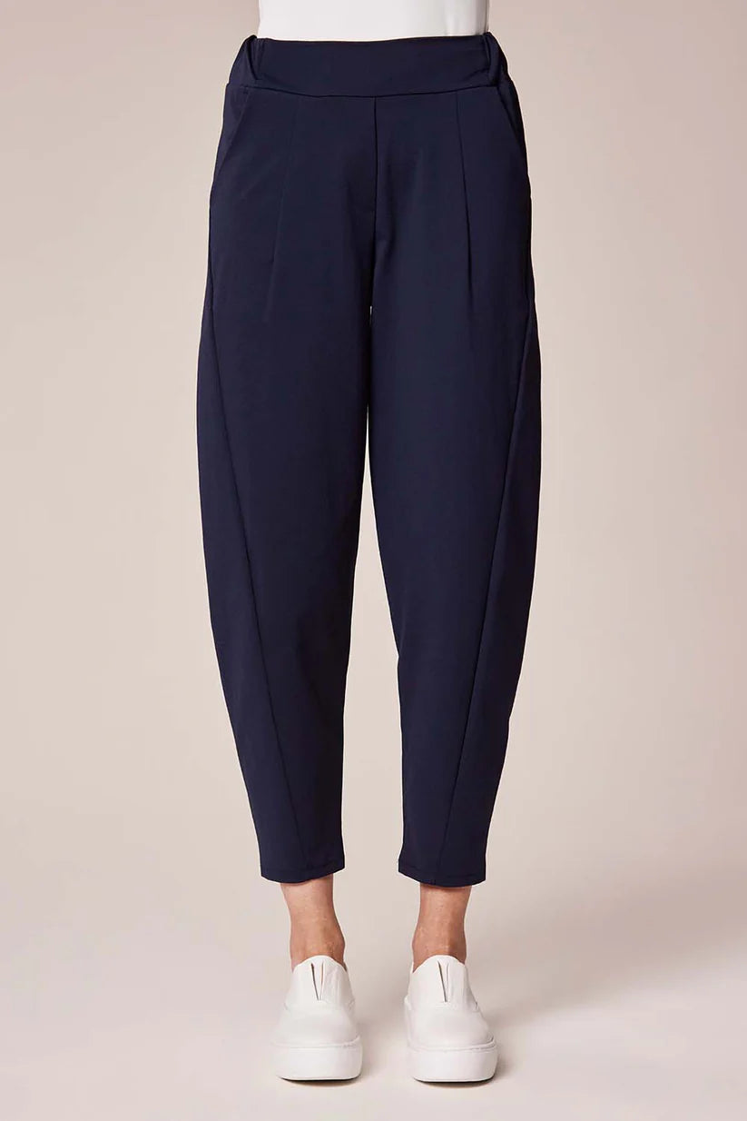 Cotton Barrel Style Cropped Trousers