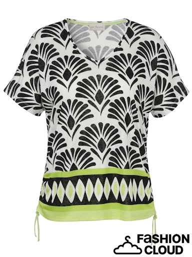 PATTERN V NECK TEE