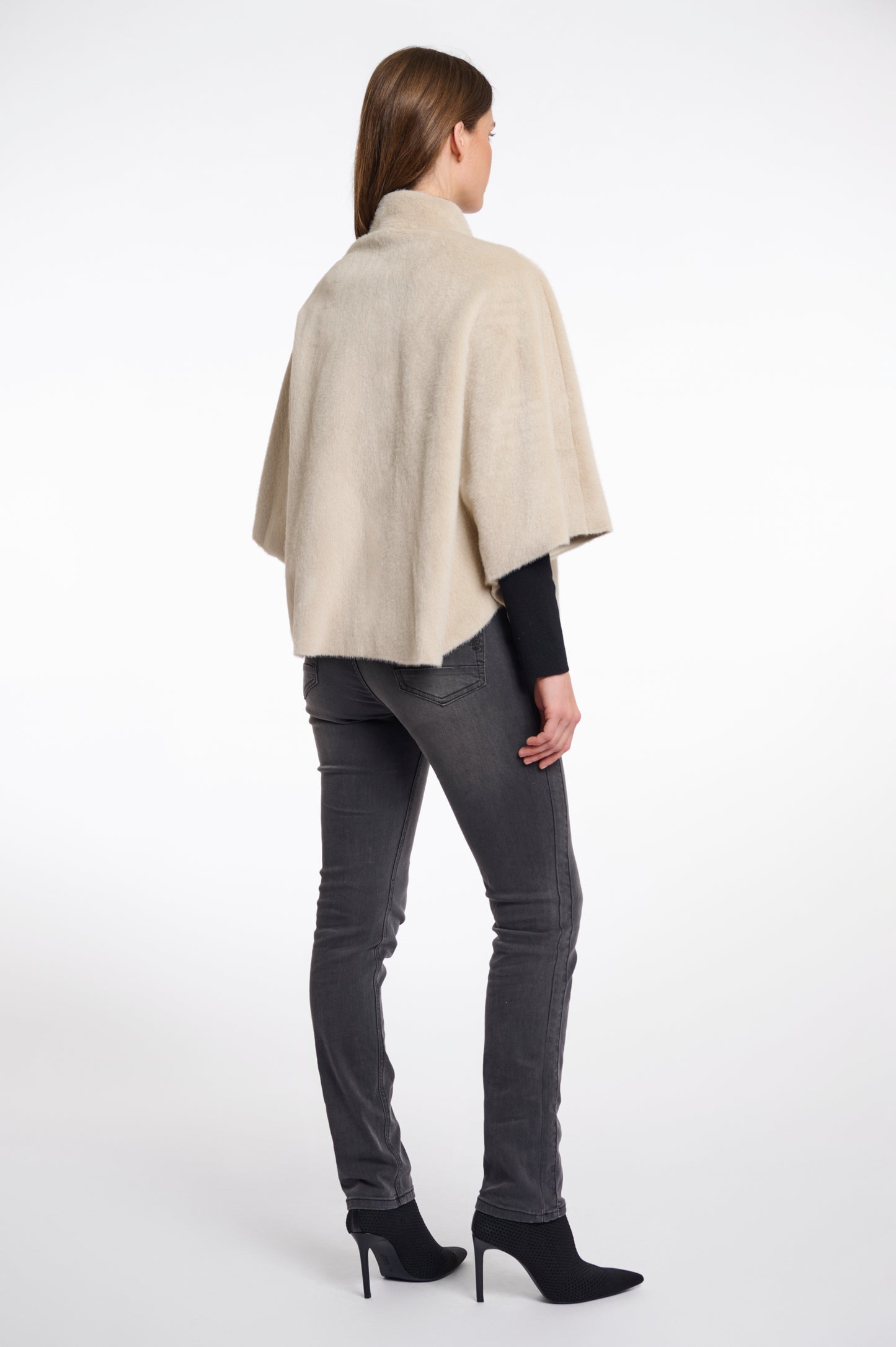Dewi Faux Fur Cape