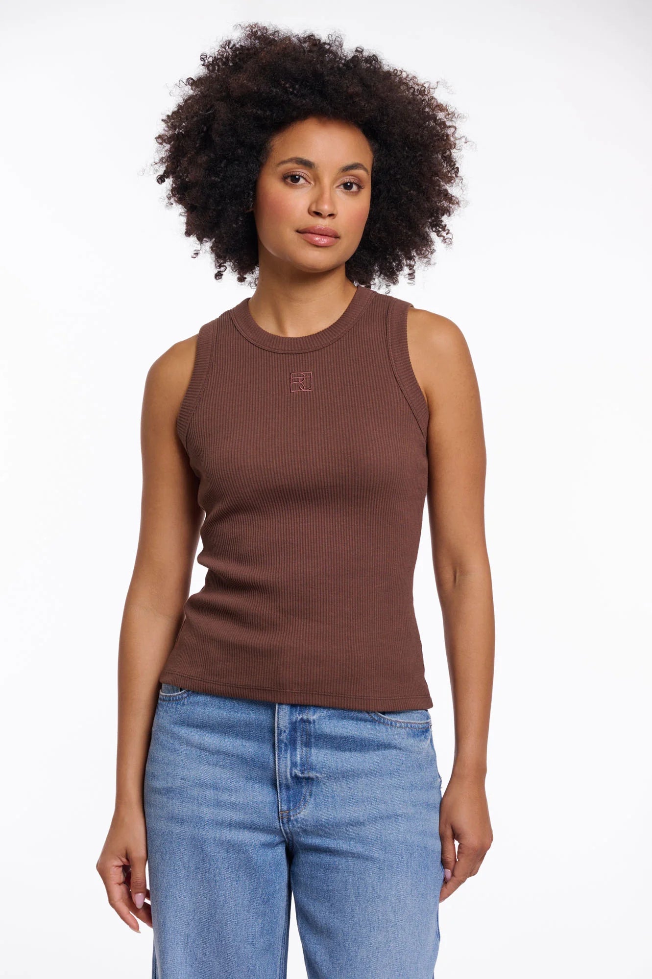 Round neck knitted tank top