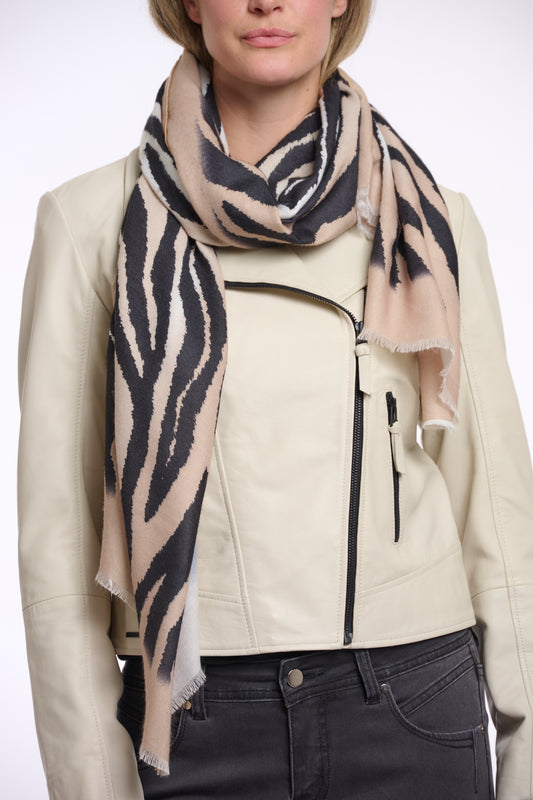 Ollie Scarf