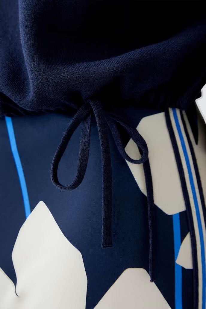 Oui Reversible Jumper Dark Blue Close Up stripe