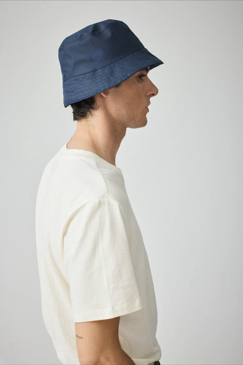 Qanik-Navy-Tant_-Rainwear-SS25