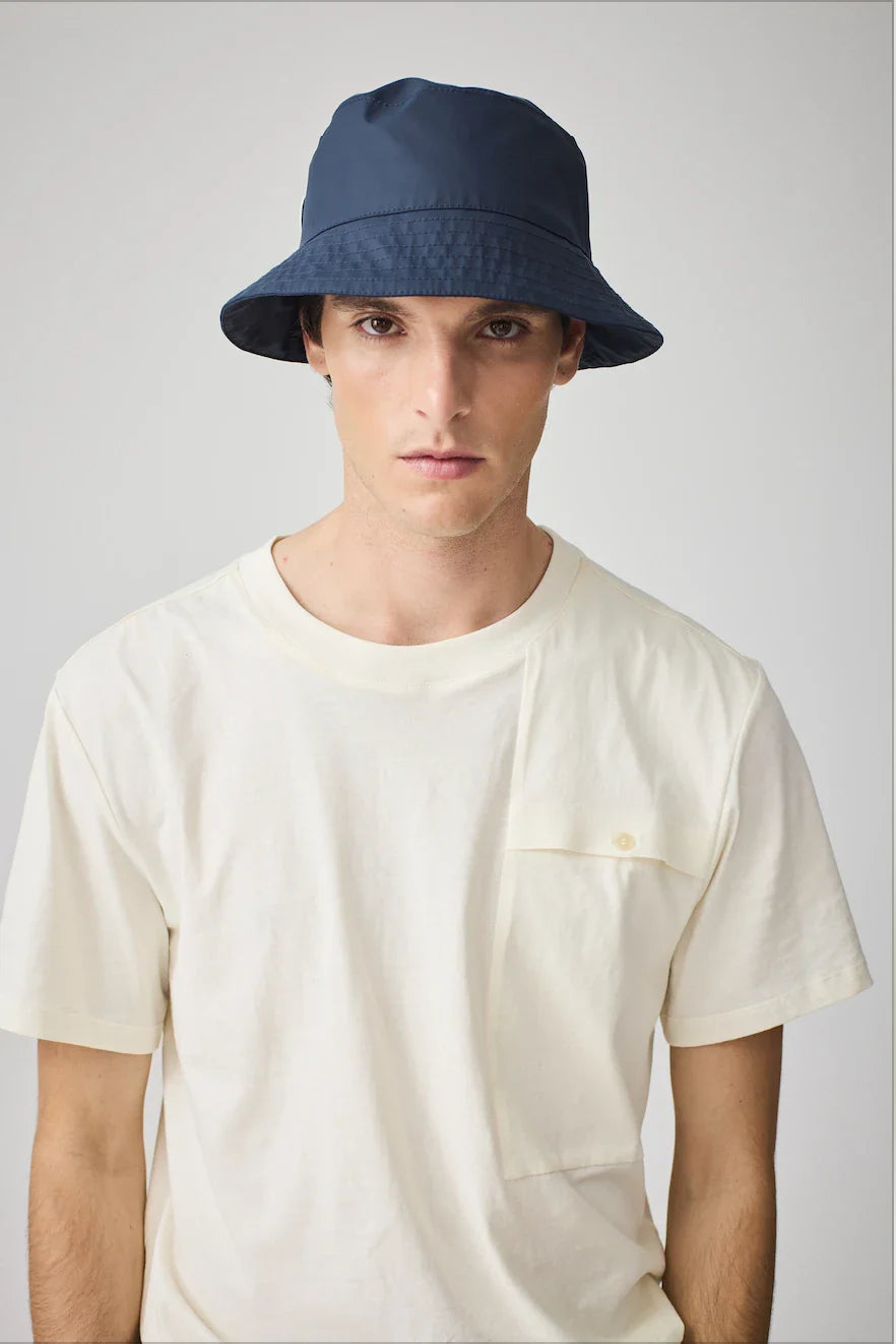 Qanik-Navy-Tant_-Rainwear-SS25