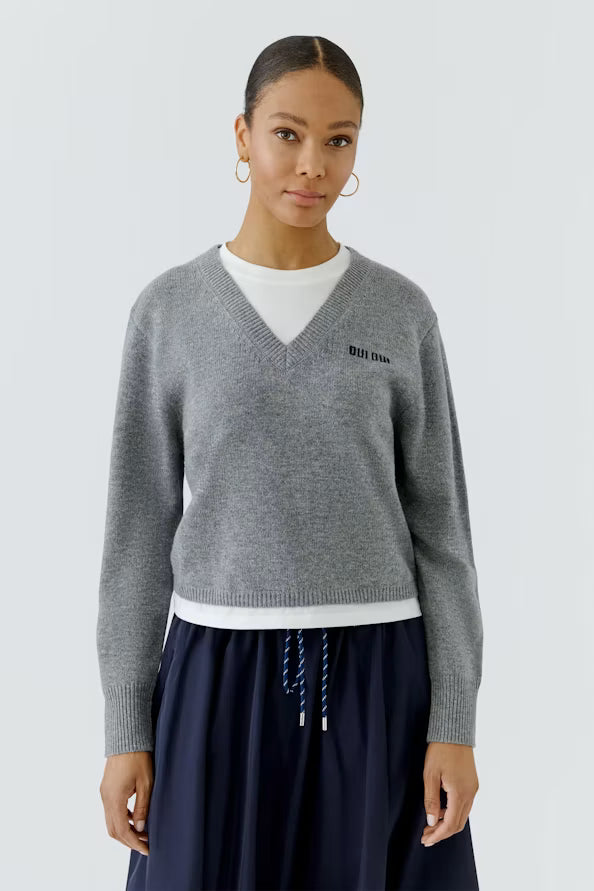 V Neck jumper