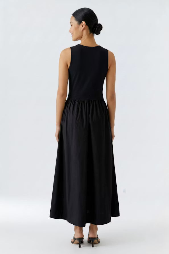 Maxi dress - black