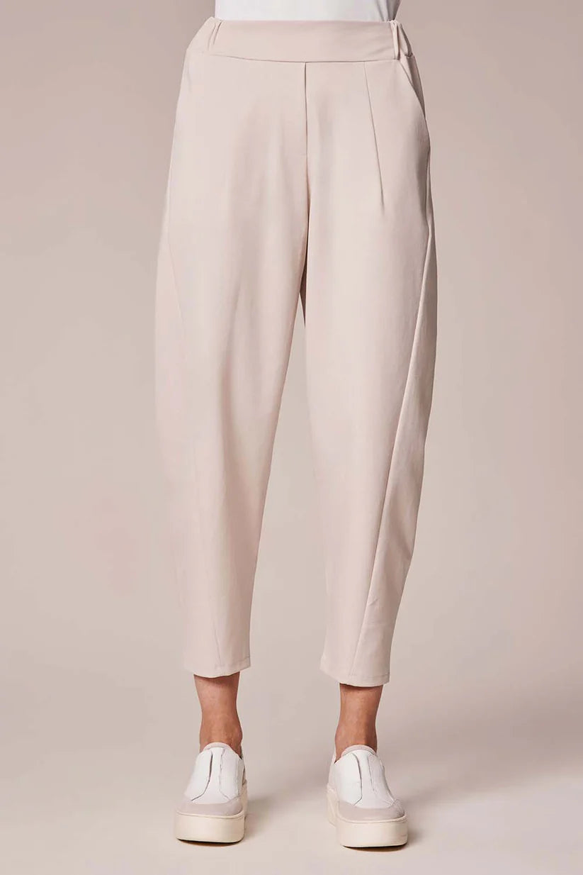 Cotton Barrel Style Cropped Trousers