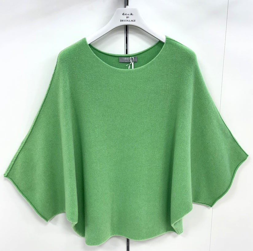 Short Sleeve Batwing Knit
