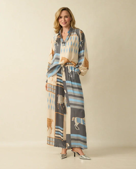 6612 Horse Print Blouse Grey Deck SS25