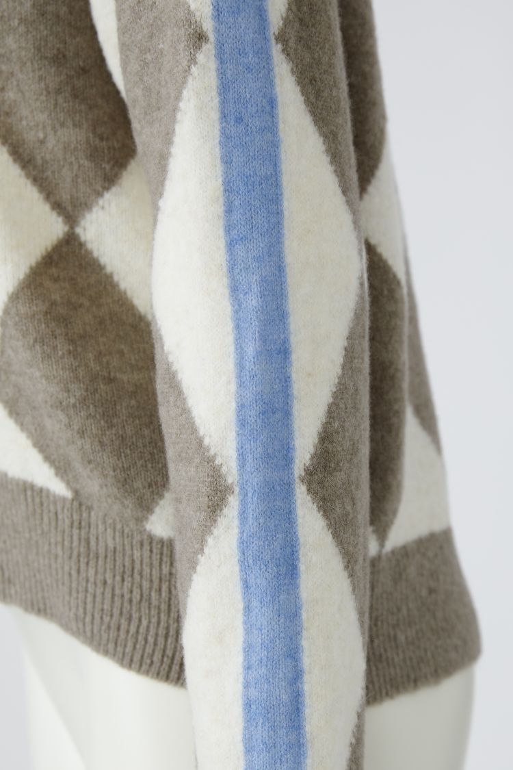 Diamond Pattern Jumper