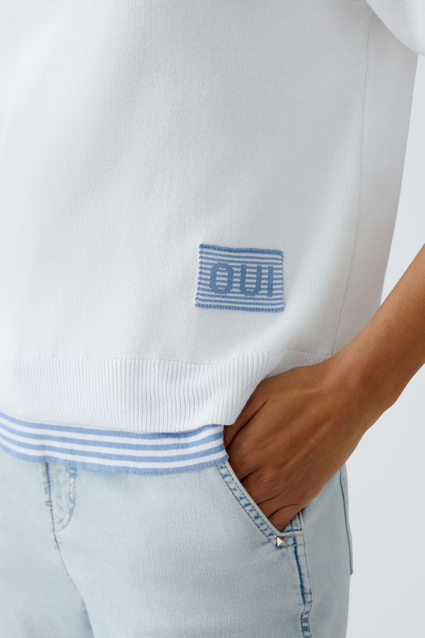 Leeza Jumper