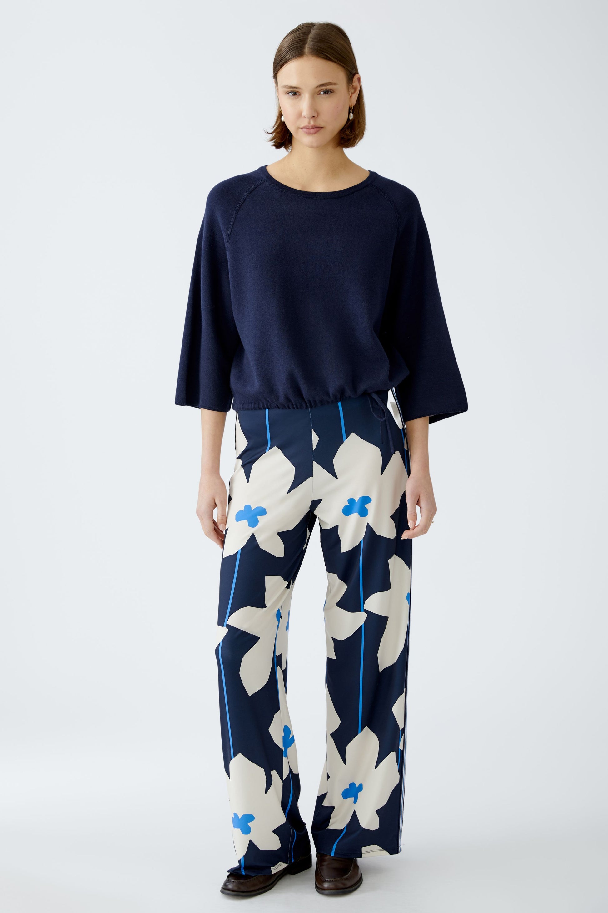 oui loose navy trousers flower floral front