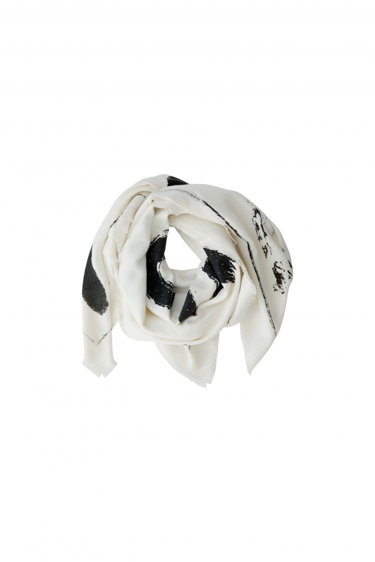 Monochrome Scarf
