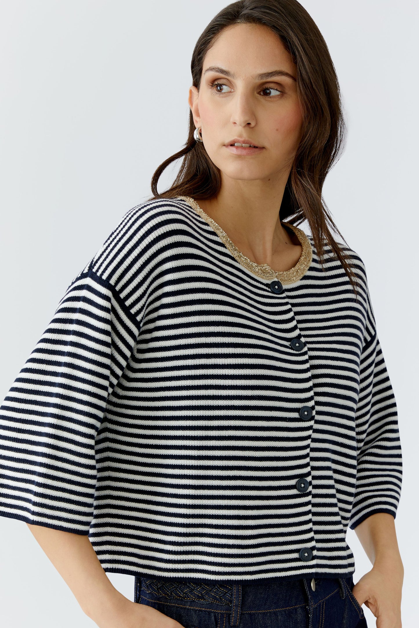 96616 Dark blue and white cardigan OUI