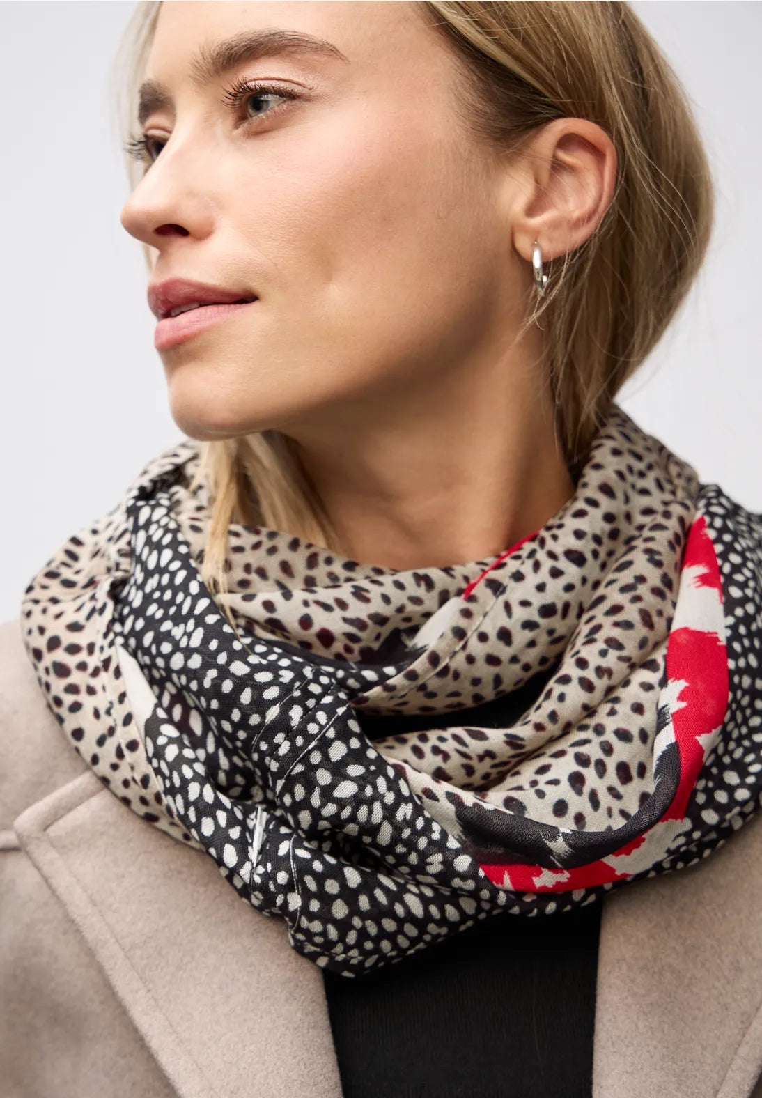Patterned Loop Scarf