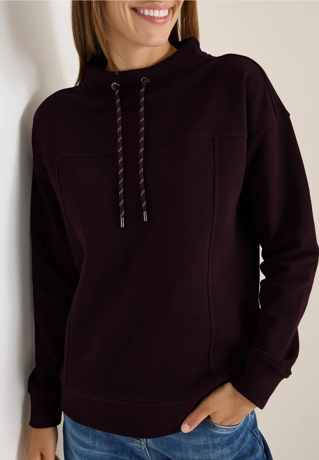 Funnelneck Sweatshirt