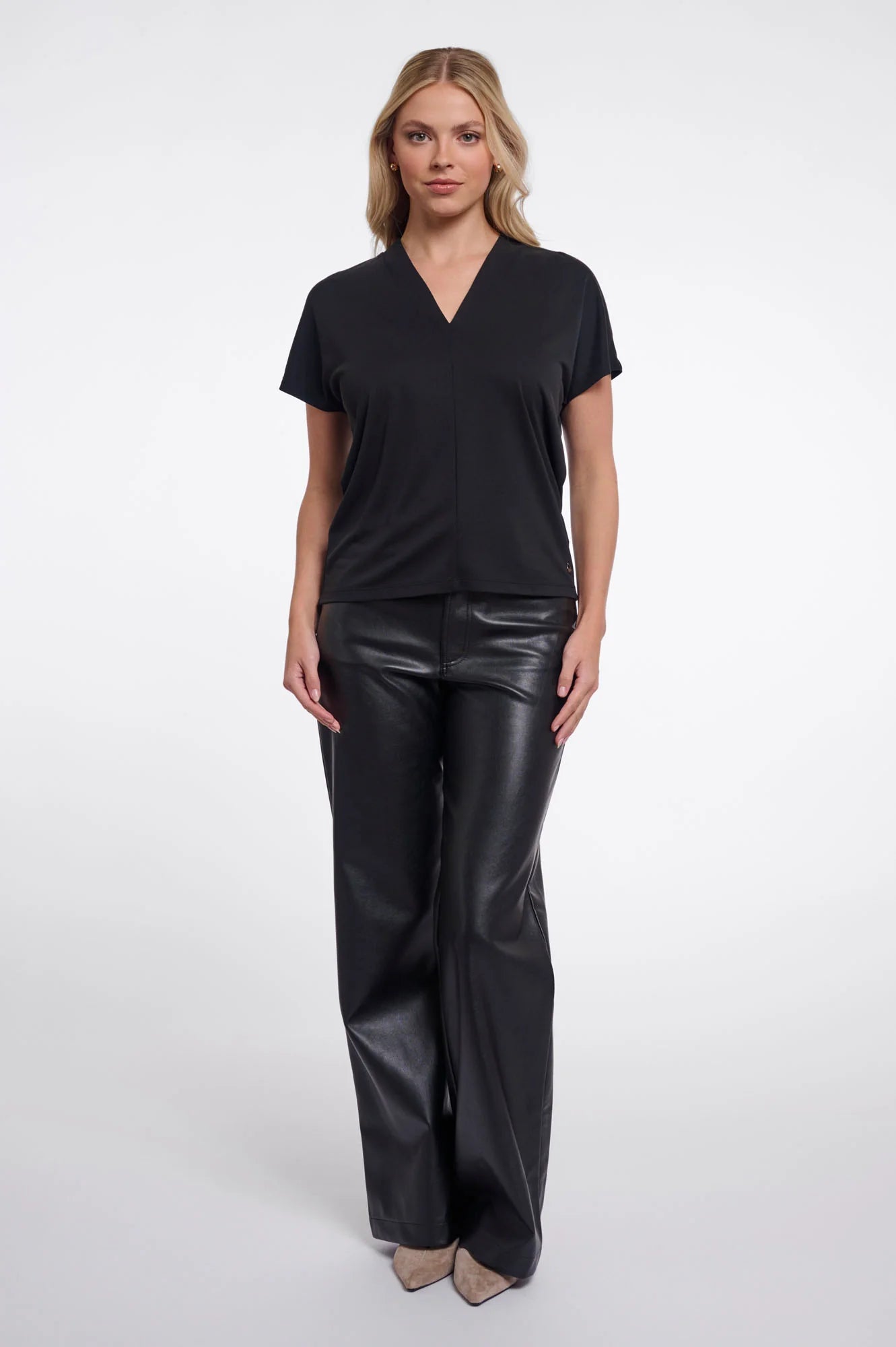 V neck short sleeve top