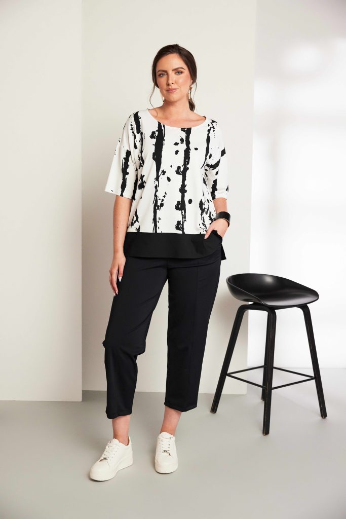 Ora Print Round Neck Top with Contrast Hemband