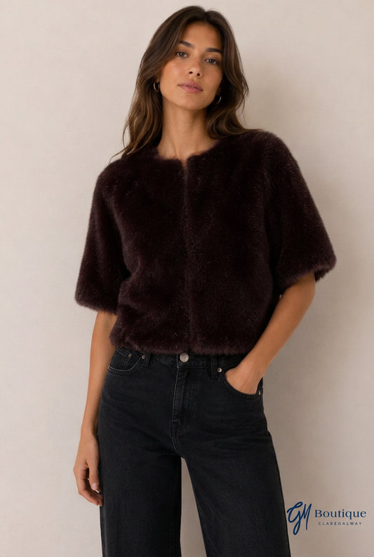  Soya Concept SC-Naida 5 plum cropped jacket worn with dark jeans.